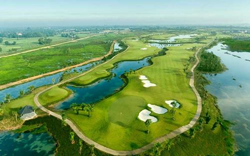 Biệt thự sân Golf West Lakes đột phá thị trường bất động sản Tây Nam Bộ